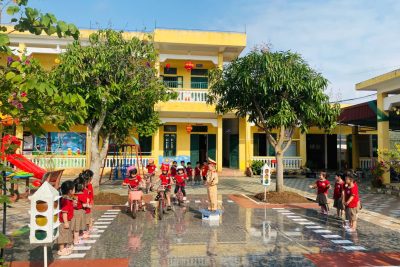 BÉ VỚI AN TOÀN LUẬT LỆ GIAO THÔNG- LỚP B3